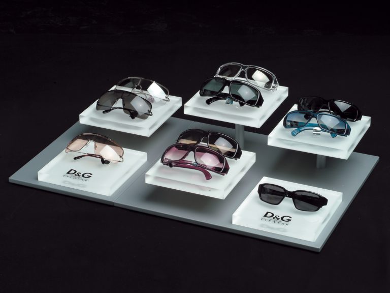 D&GEyewear Espositore occhiali modulare, materiali : legno e plexiglass